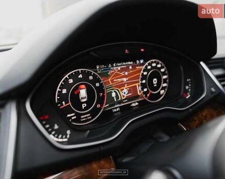 Серый Ауди Ку 5, объемом двигателя 2 л и пробегом 199 тыс. км за 29999 $, фото 28 на Automoto.ua