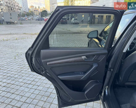 Серый Ауди Ку 5, объемом двигателя 1.98 л и пробегом 98 тыс. км за 25900 $, фото 25 на Automoto.ua