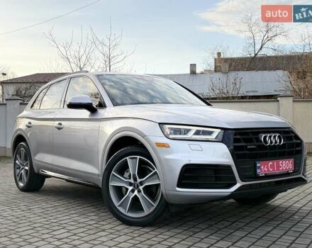 Сірий Ауді Ку 5, об'ємом двигуна 1.98 л та пробігом 129 тис. км за 25000 $, фото 3 на Automoto.ua