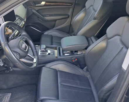 Ауді Ку 5 2018 у Дніпро (Дніпропетровську) на Automoto.ua Сірий Ауді Ку 5, об'ємом двигуна 1.98 л та пробігом 60 тис. км за 29600 $, фото 8 на Automoto.ua