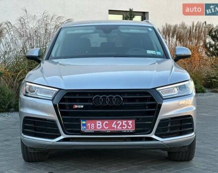 Серый Ауди Ку 5, объемом двигателя 1.98 л и пробегом 140 тыс. км за 21500 $, фото 1 на Automoto.ua