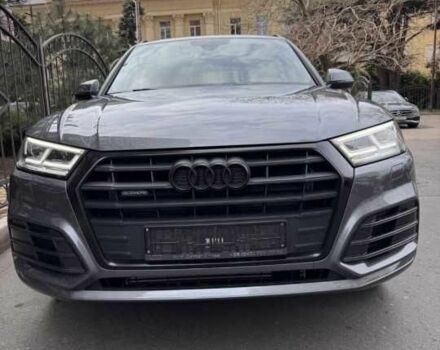 Серый Ауди Ку 5, объемом двигателя 2 л и пробегом 85 тыс. км за 21700 $, фото 3 на Automoto.ua