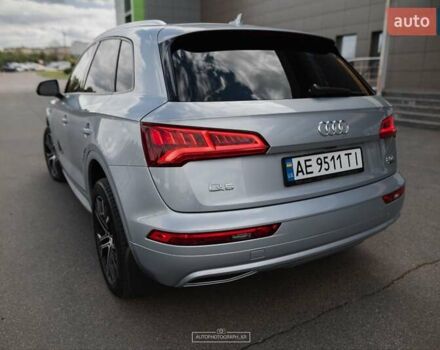 Серый Ауди Ку 5, объемом двигателя 2 л и пробегом 199 тыс. км за 29999 $, фото 3 на Automoto.ua