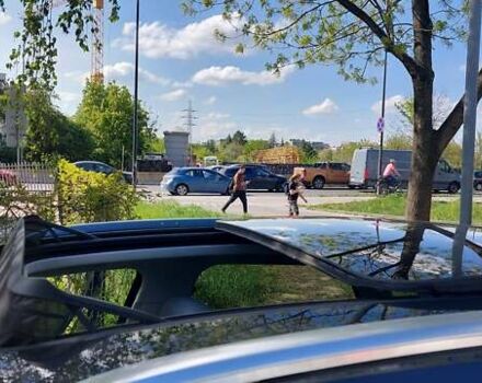 Сірий Ауді Ку 5, об'ємом двигуна 1.98 л та пробігом 125 тис. км за 26923 $, фото 13 на Automoto.ua