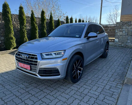 Серый Ауди Ку 5, объемом двигателя 1.98 л и пробегом 206 тыс. км за 23800 $, фото 1 на Automoto.ua