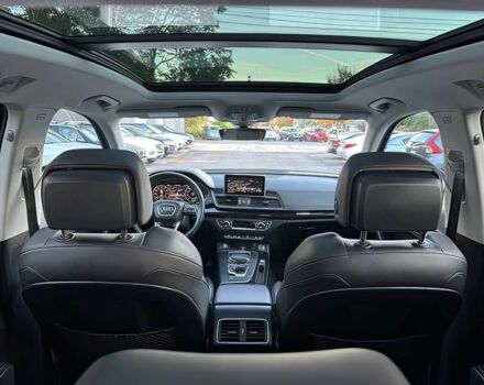 Серый Ауди Ку 5, объемом двигателя 2 л и пробегом 30 тыс. км за 7700 $, фото 12 на Automoto.ua