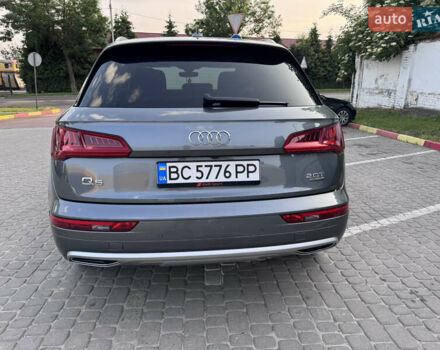 Сірий Ауді Ку 5, об'ємом двигуна 1.98 л та пробігом 47 тис. км за 33500 $, фото 4 на Automoto.ua