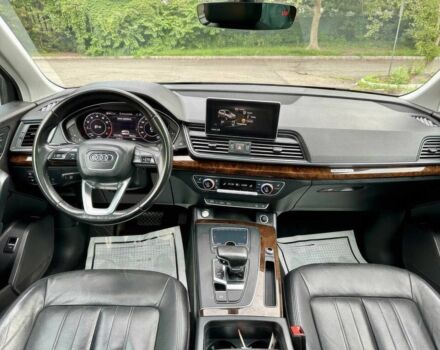 Ауди Ку 5 2018 в Одессе на Automoto.ua Серый Ауди Ку 5, объемом двигателя 2 л и пробегом 44 тыс. км за 8200 $, фото 10 на Automoto.ua