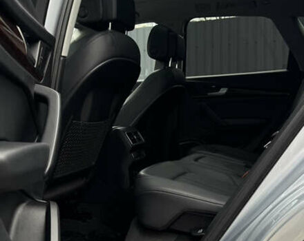 Серый Ауди Ку 5, объемом двигателя 1.98 л и пробегом 84 тыс. км за 29500 $, фото 11 на Automoto.ua