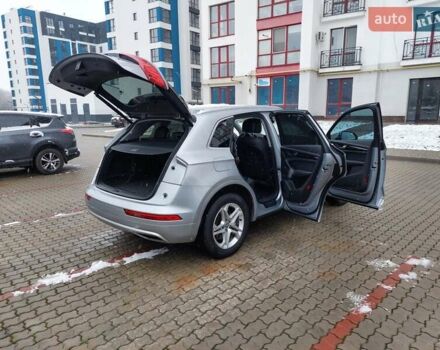 Сірий Ауді Ку 5, об'ємом двигуна 1.98 л та пробігом 122 тис. км за 23800 $, фото 17 на Automoto.ua