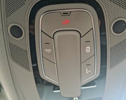 Серый Ауди Ку 5, объемом двигателя 1.98 л и пробегом 185 тыс. км за 27400 $, фото 14 на Automoto.ua