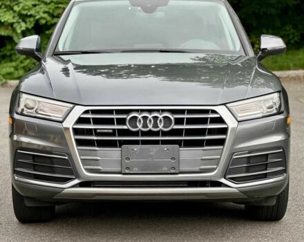 Сірий Ауді Ку 5, об'ємом двигуна 2 л та пробігом 32 тис. км за 17500 $, фото 1 на Automoto.ua