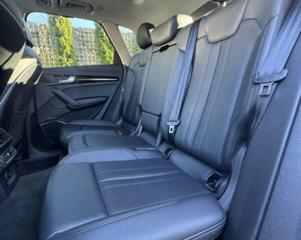 Серый Ауди Ку 5, объемом двигателя 1.98 л и пробегом 206 тыс. км за 23499 $, фото 21 на Automoto.ua