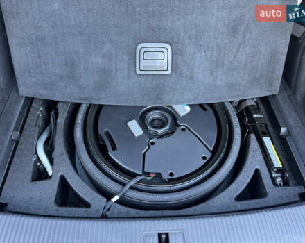 Серый Ауди Ку 5, объемом двигателя 1.98 л и пробегом 206 тыс. км за 23800 $, фото 36 на Automoto.ua