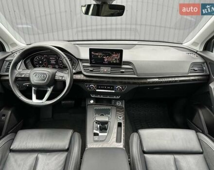 Сірий Ауді Ку 5, об'ємом двигуна 1.98 л та пробігом 179 тис. км за 26900 $, фото 27 на Automoto.ua