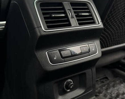 Сірий Ауді Ку 5, об'ємом двигуна 1.99 л та пробігом 84 тис. км за 31000 $, фото 4 на Automoto.ua