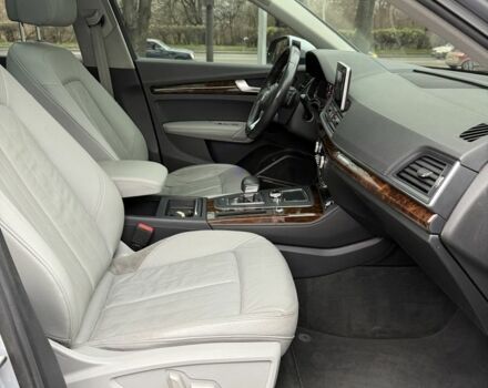 Сірий Ауді Ку 5, об'ємом двигуна 2 л та пробігом 148 тис. км за 24950 $, фото 5 на Automoto.ua