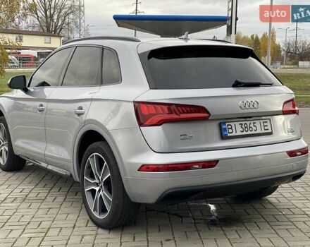 Сірий Ауді Ку 5, об'ємом двигуна 1.98 л та пробігом 84 тис. км за 27900 $, фото 2 на Automoto.ua