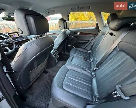 Серый Ауди Ку 5, объемом двигателя 1.98 л и пробегом 140 тыс. км за 21500 $, фото 11 на Automoto.ua