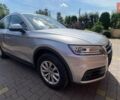 Сірий Ауді Ку 5, об'ємом двигуна 2 л та пробігом 156 тис. км за 31750 $, фото 7 на Automoto.ua