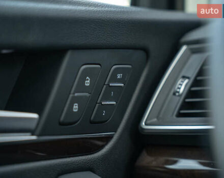 Серый Ауди Ку 5, объемом двигателя 1.98 л и пробегом 127 тыс. км за 27500 $, фото 17 на Automoto.ua