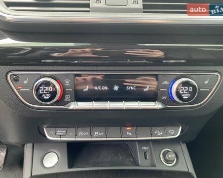 Сірий Ауді Ку 5, об'ємом двигуна 1.98 л та пробігом 84 тис. км за 27900 $, фото 17 на Automoto.ua