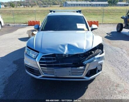 Сірий Ауді Ку 5, об'ємом двигуна 0 л та пробігом 150 тис. км за 16500 $, фото 7 на Automoto.ua