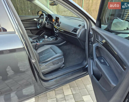 Сірий Ауді Ку 5, об'ємом двигуна 1.98 л та пробігом 209 тис. км за 26500 $, фото 5 на Automoto.ua