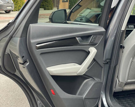 Серый Ауди Ку 5, объемом двигателя 2 л и пробегом 113 тыс. км за 25500 $, фото 15 на Automoto.ua