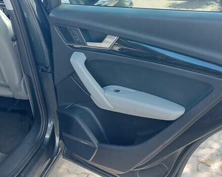 Сірий Ауді Ку 5, об'ємом двигуна 1.98 л та пробігом 125 тис. км за 26923 $, фото 8 на Automoto.ua