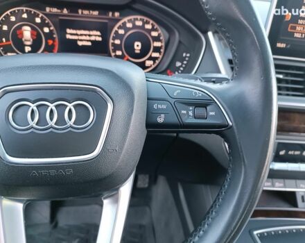 Серый Ауди Ку 5, объемом двигателя 2 л и пробегом 99 тыс. км за 25290 $, фото 37 на Automoto.ua
