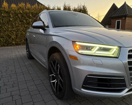 Серый Ауди Ку 5, объемом двигателя 1.98 л и пробегом 206 тыс. км за 23499 $, фото 8 на Automoto.ua