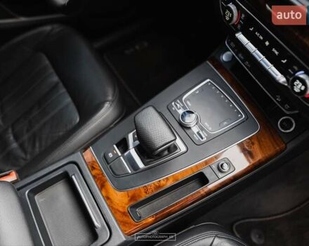 Серый Ауди Ку 5, объемом двигателя 2 л и пробегом 199 тыс. км за 29999 $, фото 34 на Automoto.ua