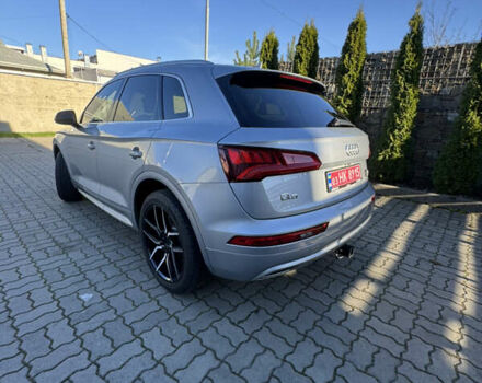 Серый Ауди Ку 5, объемом двигателя 1.98 л и пробегом 206 тыс. км за 23800 $, фото 10 на Automoto.ua