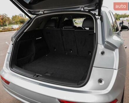 Серый Ауди Ку 5, объемом двигателя 2 л и пробегом 199 тыс. км за 29999 $, фото 24 на Automoto.ua