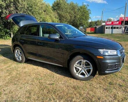 Сірий Ауді Ку 5, об'ємом двигуна 2 л та пробігом 81 тис. км за 18900 $, фото 1 на Automoto.ua