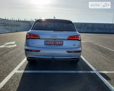 Серый Ауди Ку 5, объемом двигателя 2 л и пробегом 140 тыс. км за 30800 $, фото 5 на Automoto.ua