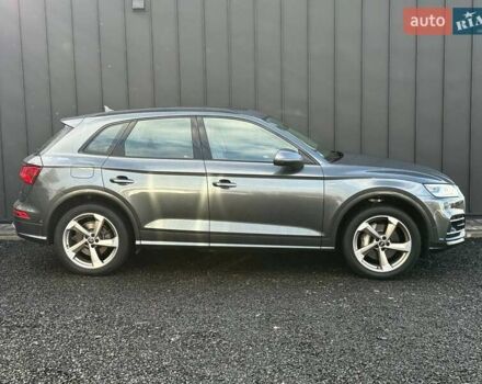 Сірий Ауді Ку 5, об'ємом двигуна 3 л та пробігом 174 тис. км за 40800 $, фото 8 на Automoto.ua