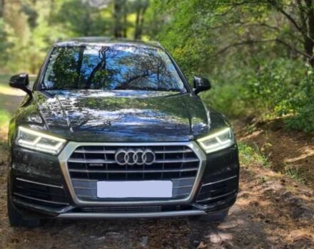 Серый Ауди Ку 5, объемом двигателя 2 л и пробегом 83 тыс. км за 15000 $, фото 2 на Automoto.ua