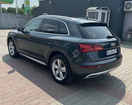 Серый Ауди Ку 5, объемом двигателя 1.98 л и пробегом 118 тыс. км за 24950 $, фото 2 на Automoto.ua