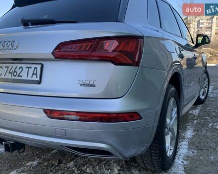 Серый Ауди Ку 5, объемом двигателя 1.98 л и пробегом 113 тыс. км за 23500 $, фото 12 на Automoto.ua