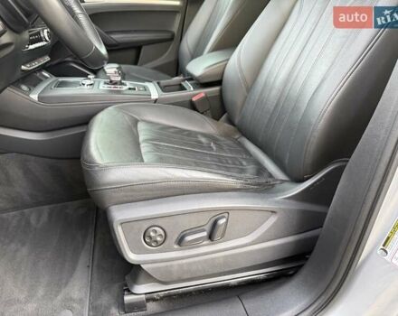 Сірий Ауді Ку 5, об'ємом двигуна 1.98 л та пробігом 129 тис. км за 25000 $, фото 16 на Automoto.ua