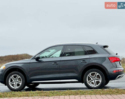 Сірий Ауді Ку 5, об'ємом двигуна 2 л та пробігом 136 тис. км за 24999 $, фото 8 на Automoto.ua