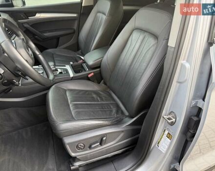 Сірий Ауді Ку 5, об'ємом двигуна 1.98 л та пробігом 129 тис. км за 25000 $, фото 15 на Automoto.ua