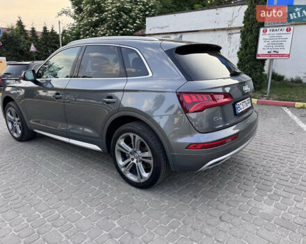 Сірий Ауді Ку 5, об'ємом двигуна 1.98 л та пробігом 47 тис. км за 33500 $, фото 3 на Automoto.ua