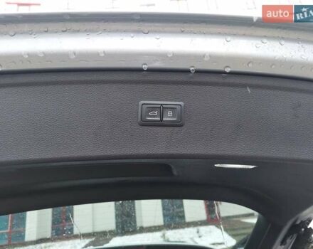 Сірий Ауді Ку 5, об'ємом двигуна 1.98 л та пробігом 122 тис. км за 23800 $, фото 15 на Automoto.ua