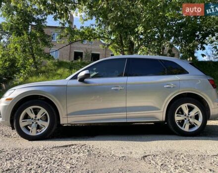 Серый Ауди Ку 5, объемом двигателя 2 л и пробегом 190 тыс. км за 19999 $, фото 10 на Automoto.ua