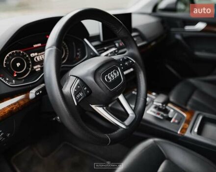 Серый Ауди Ку 5, объемом двигателя 2 л и пробегом 199 тыс. км за 29999 $, фото 26 на Automoto.ua