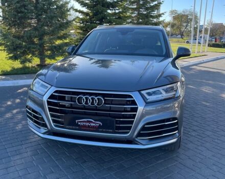 Сірий Ауді Ку 5, об'ємом двигуна 2 л та пробігом 83 тис. км за 26000 $, фото 3 на Automoto.ua