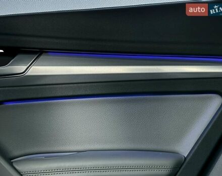 Сірий Ауді Ку 5, об'ємом двигуна 2 л та пробігом 220 тис. км за 29900 $, фото 68 на Automoto.ua